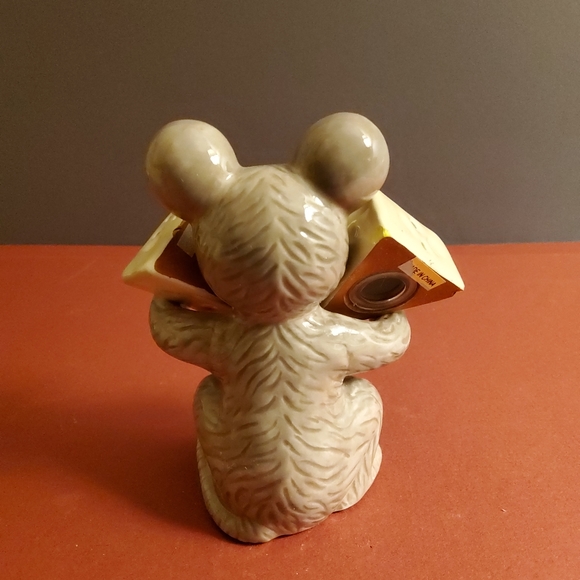 Vintage Ceramic Mouse Salt and Pepper Shakers - Picture 2 of 5